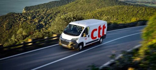 Carinha de entregas dos CTT