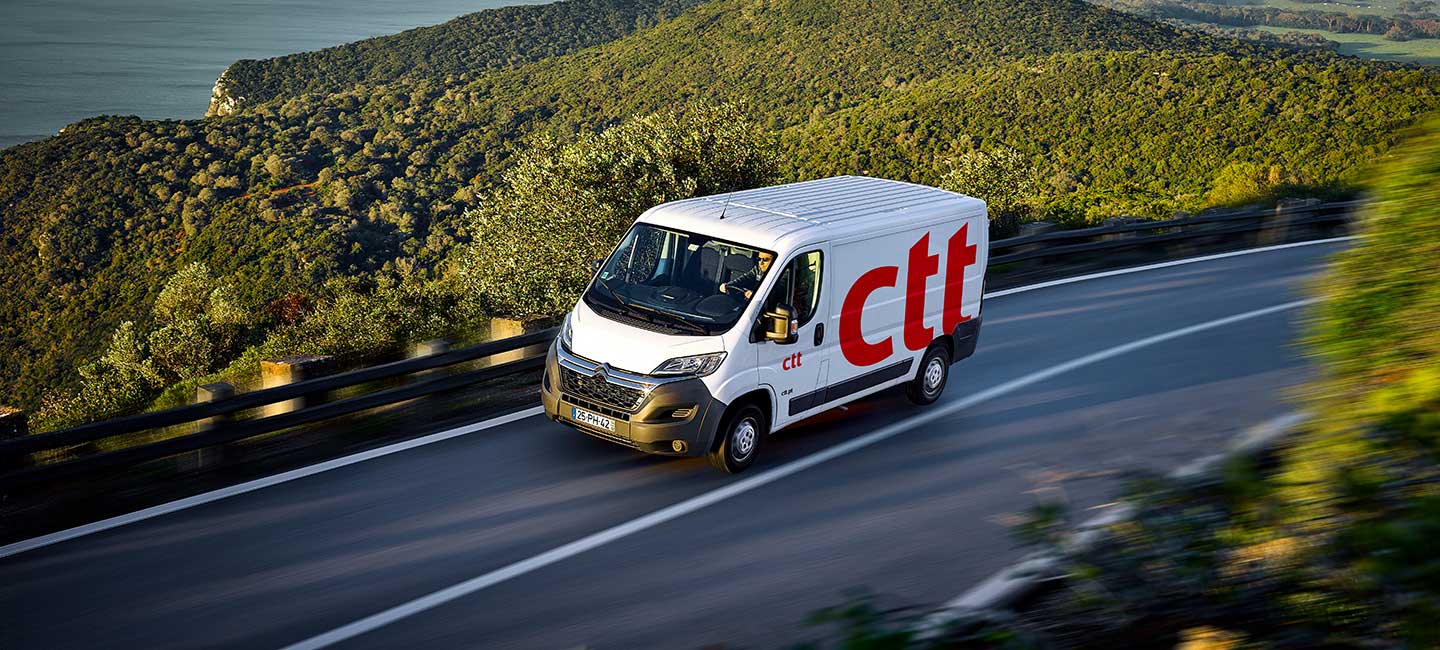 Carinha de entregas dos CTT